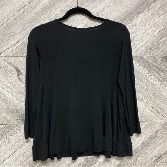 Theory | Black Tiered Swing Tee Shirt Smal Petite - Picture 4 of 4